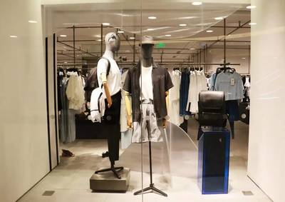 《我的前半生》中的罗子君 从奢侈品消费者到金牌销售的职场启示录